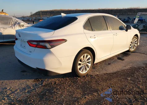 2022 Toyota Camry Le from USA, damaged, VIN 4T1C11AK8NU658404